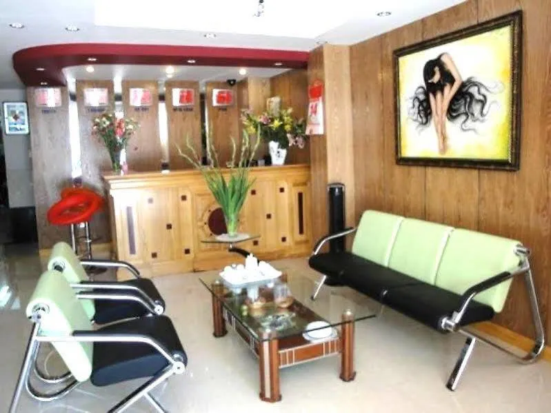Oyo 764 An Khang Hotel Nha Trang 2*,
